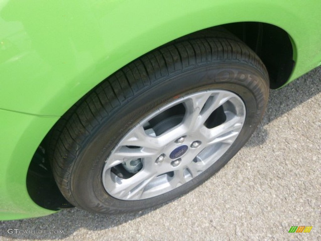 2014 Fiesta SE Hatchback - Green Envy / Medium Light Stone photo #7