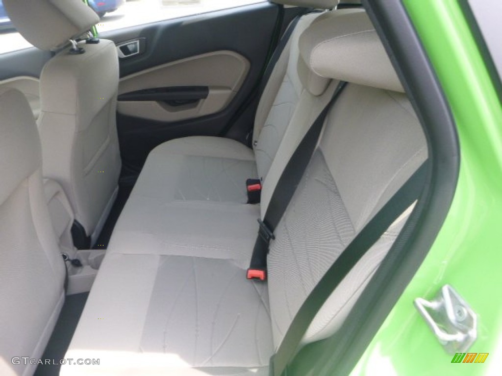 2014 Fiesta SE Hatchback - Green Envy / Medium Light Stone photo #9