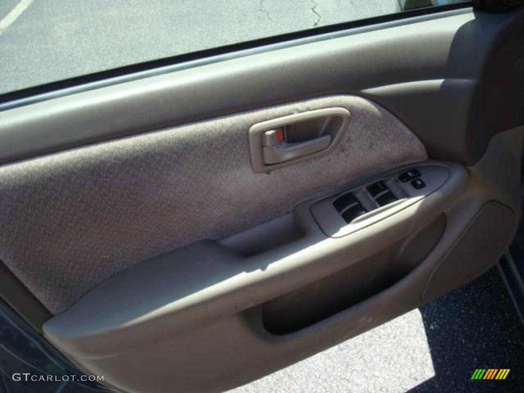 2000 Camry LE - Sailfin Blue Metallic / Oak photo #14