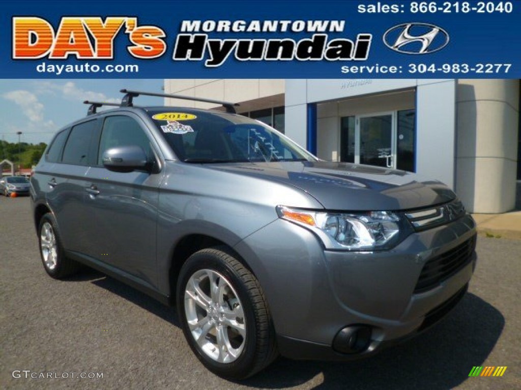 Mercury Gray Metallic Mitsubishi Outlander