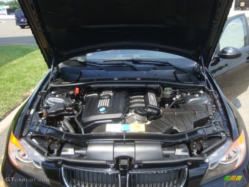 2008 BMW 3 Series 328xi Sedan Engine Photos