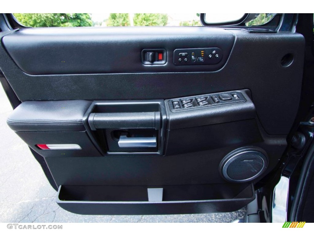 2005 Hummer H2 SUV Door Panel Photos