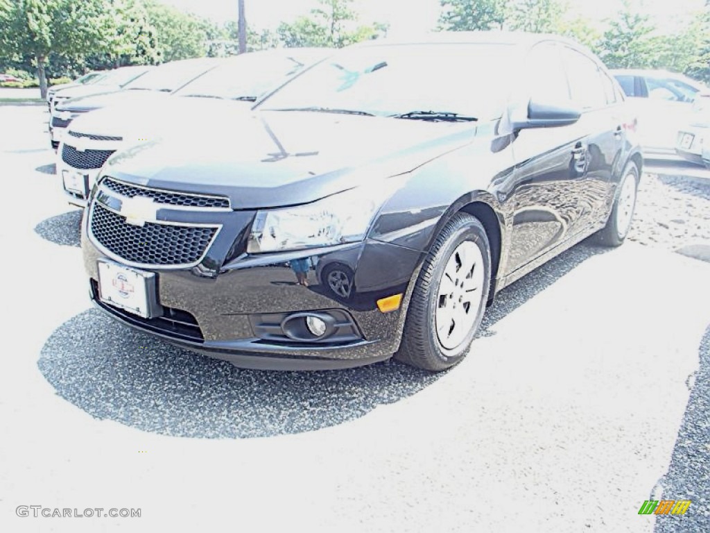 2014 Cruze LS - Black Granite Metallic / Jet Black/Medium Titanium photo #1