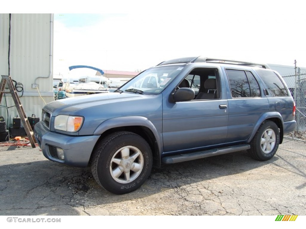 2002 Pathfinder SE - Bayshore Blue Metallic / Charcoal photo #1