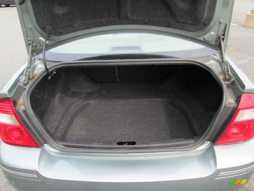 2006 Ford Five Hundred SE AWD Trunk Photos