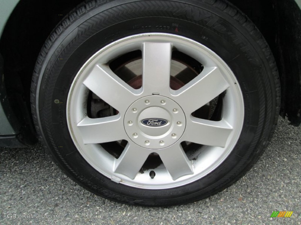 2006 Ford Five Hundred SE AWD Wheel Photos
