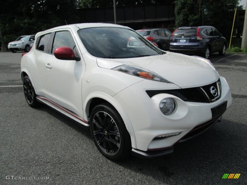Pearl White 2013 Nissan Juke NISMO Exterior Photo #95364822