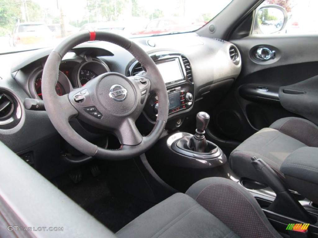 NISMO Black/Gray Trim Interior 2013 Nissan Juke NISMO Photo #95364980