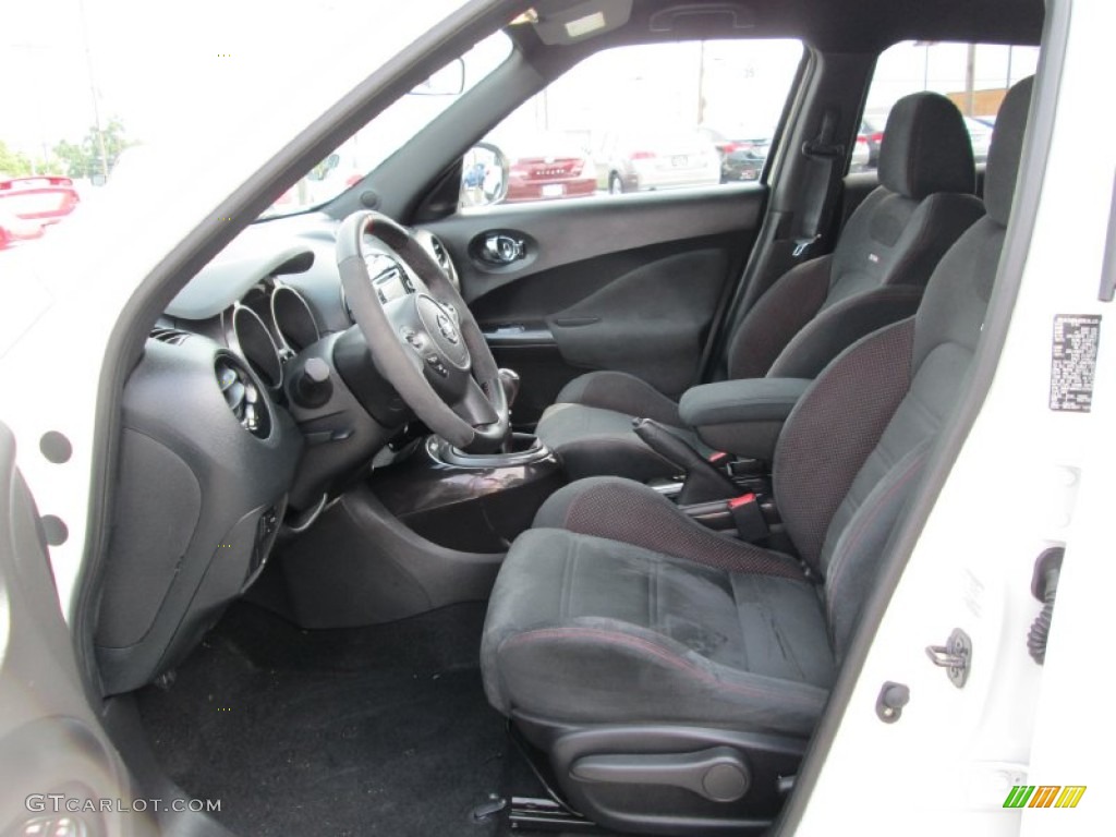 2013 Nissan Juke NISMO Front Seat Photo #95365004