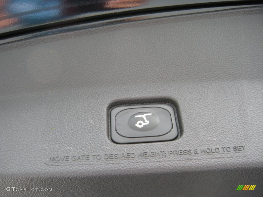 2015 Explorer XLT - Dark Side / Charcoal Black photo #19