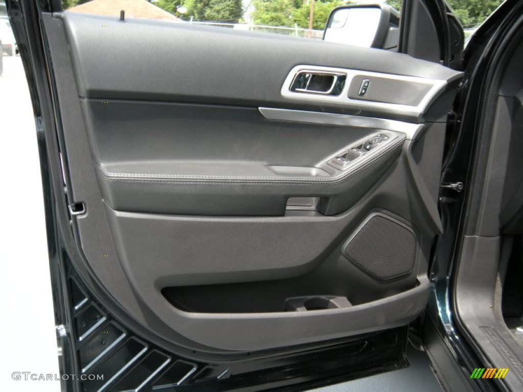 2015 Explorer XLT - Dark Side / Charcoal Black photo #23