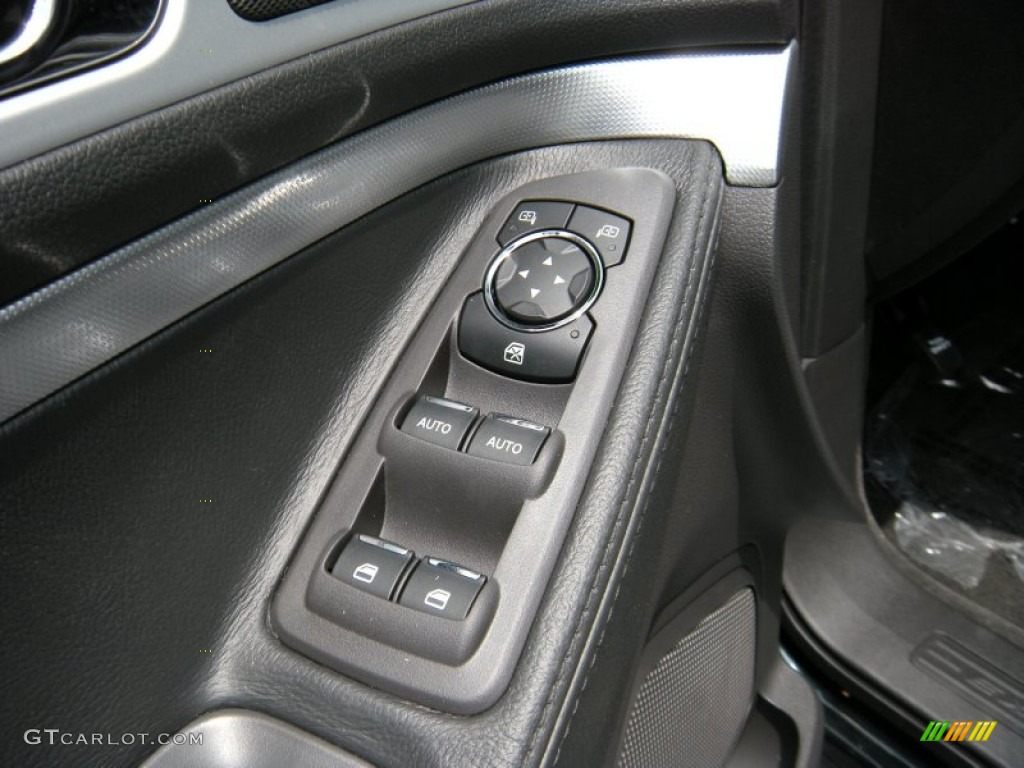 2015 Explorer XLT - Dark Side / Charcoal Black photo #24