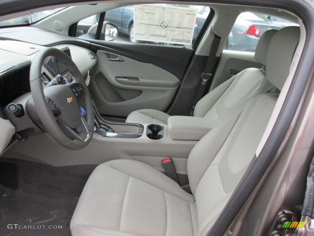 Pebble Beige/Dark Accents Interior 2015 Chevrolet Volt Standard Volt Model Photo #95375624