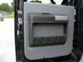 Tuxedo Black - F350 Super Duty XLT Crew Cab 4x4 DRW Photo No. 22