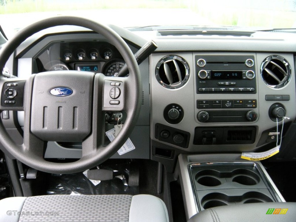 2015 Ford F350 Super Duty XLT Crew Cab 4x4 DRW Steel Dashboard Photo #95375861