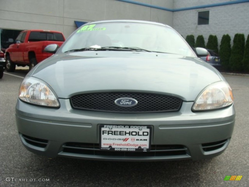 2007 Taurus SEL - Light Tundra Metallic / Medium/Dark Flint photo #2