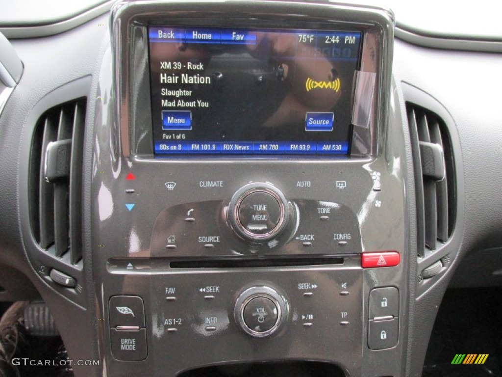 2015 Chevrolet Volt Standard Volt Model Controls Photo #95376836