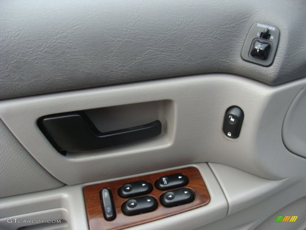 2007 Taurus SEL - Light Tundra Metallic / Medium/Dark Flint photo #13