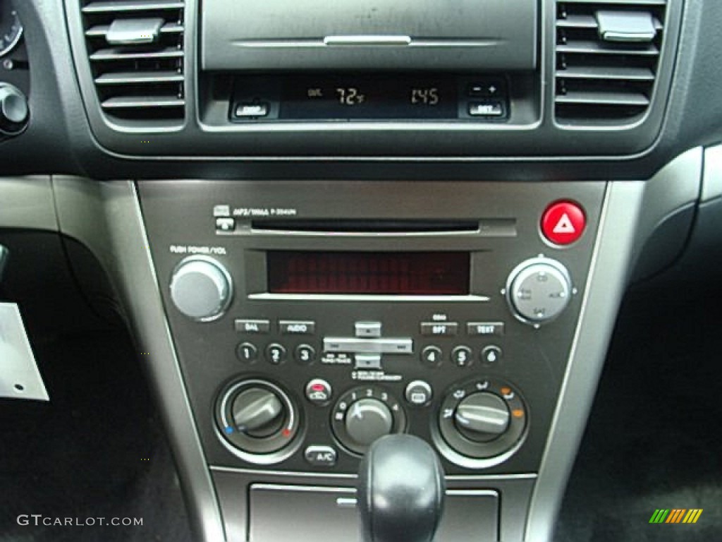2008 Outback 2.5i Wagon - Quartz Silver Metallic / Off Black photo #20