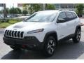 Bright White - Cherokee Trailhawk 4x4 Photo No. 2