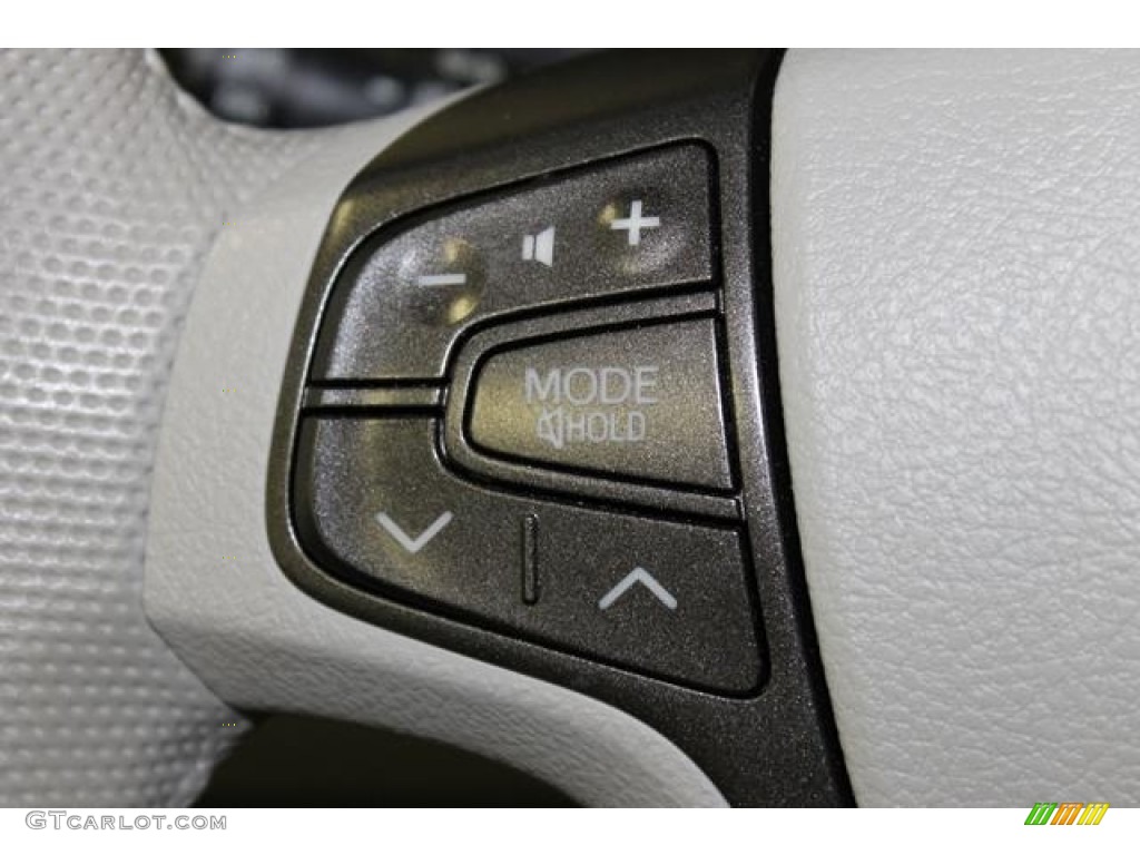 2012 Sienna SE - Silver Sky Metallic / Dark Charcoal photo #37
