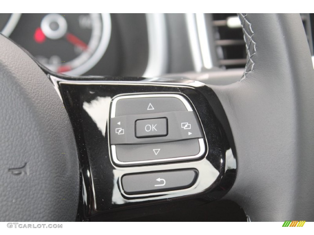 2014 Volkswagen Beetle R-Line Convertible Controls Photo #95386781