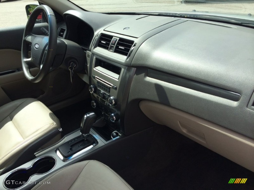 2010 Fusion SEL V6 - Brilliant Silver Metallic / Medium Light Stone photo #5