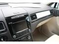 Pure White - Touareg V6 Sport 4Motion Photo No. 12
