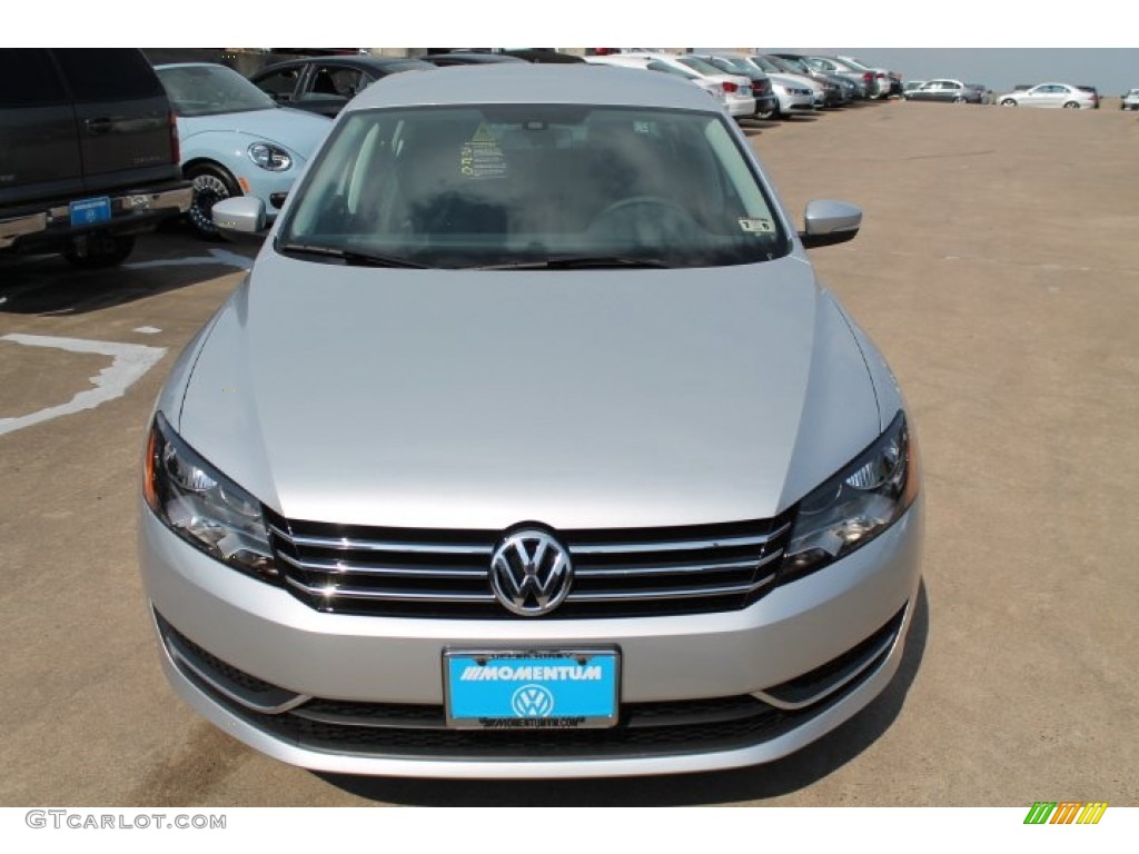 2014 Passat 1.8T Wolfsburg Edition - Reflex Silver Metallic / Titan Black photo #2