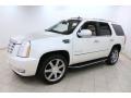 White Diamond - Escalade Luxury AWD Photo No. 3