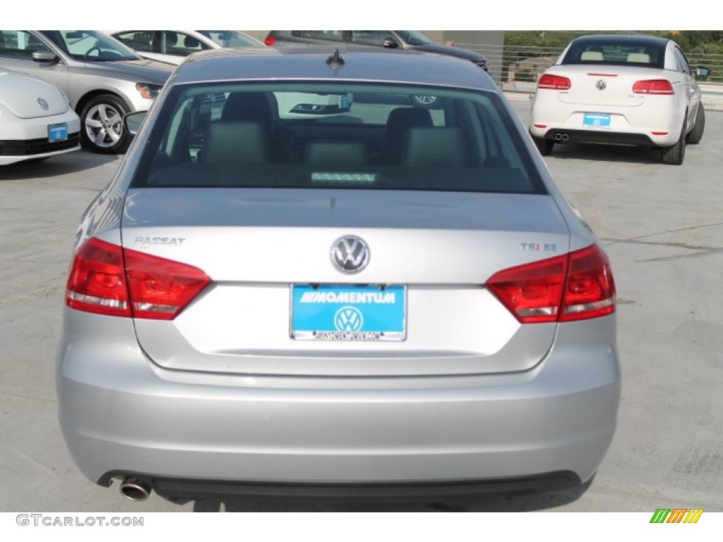 2014 Passat 1.8T SE - Reflex Silver Metallic / Titan Black photo #7