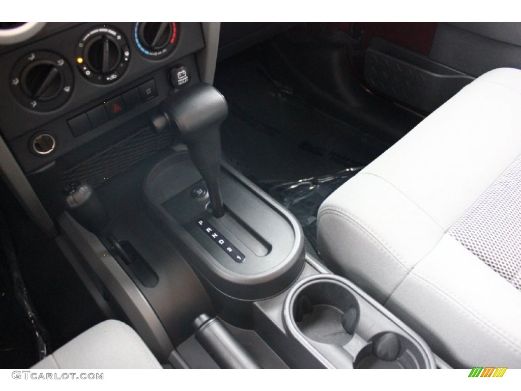 2009 Wrangler Sahara 4x4 - Red Rock Crystal Pearl Coat / Dark Slate Gray/Medium Slate Gray photo #14