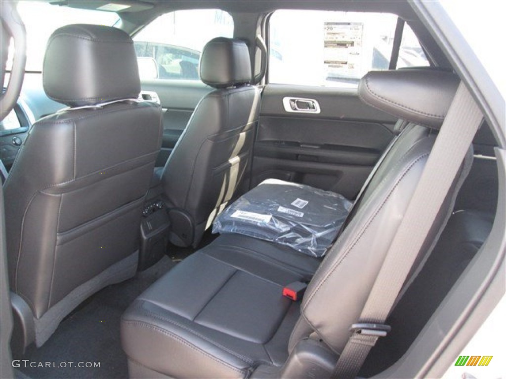 2015 Explorer XLT - White Platinum / Charcoal Black photo #6