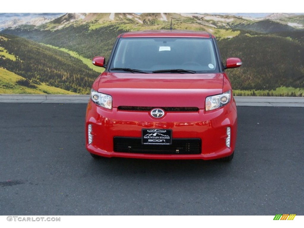 2014 xB  - Absolutely Red / Dark Gray photo #2