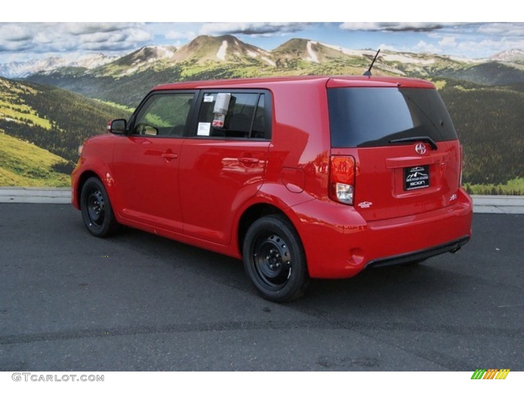 2014 xB  - Absolutely Red / Dark Gray photo #3