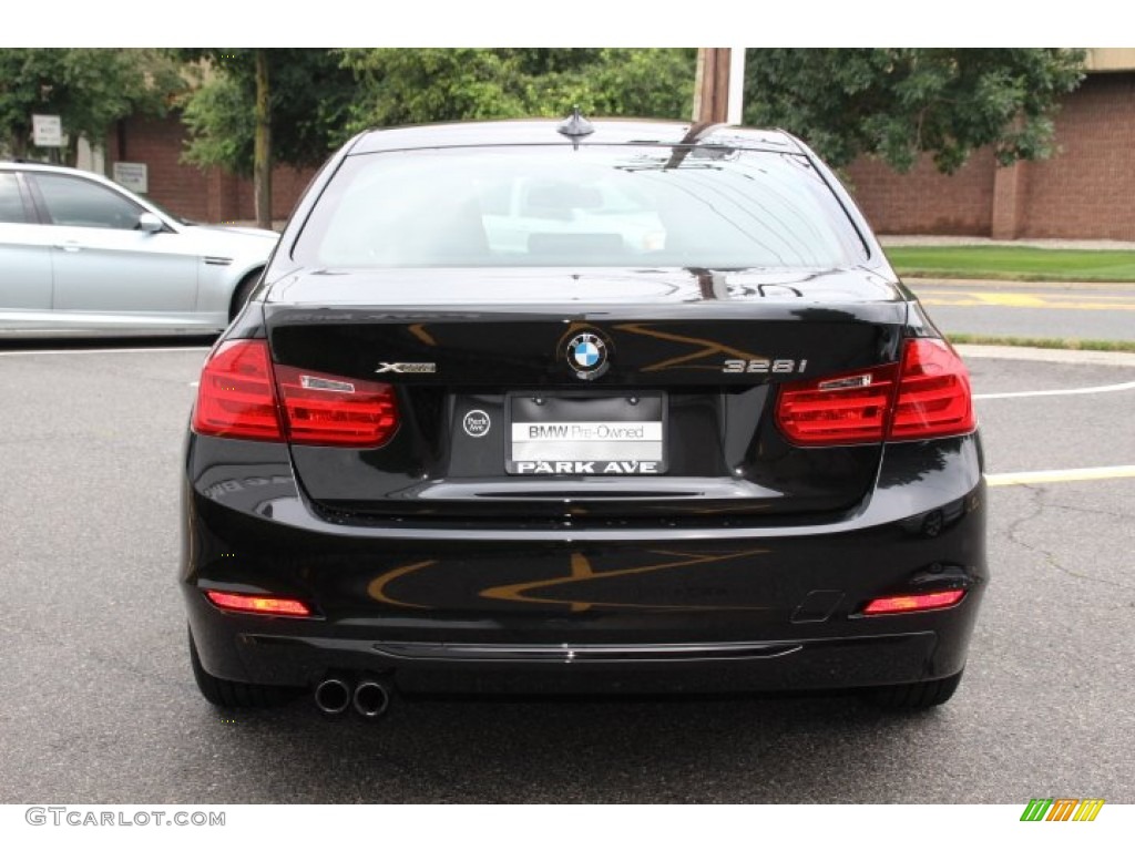 2014 3 Series 328i xDrive Sedan - Black Sapphire Metallic / Black photo #4