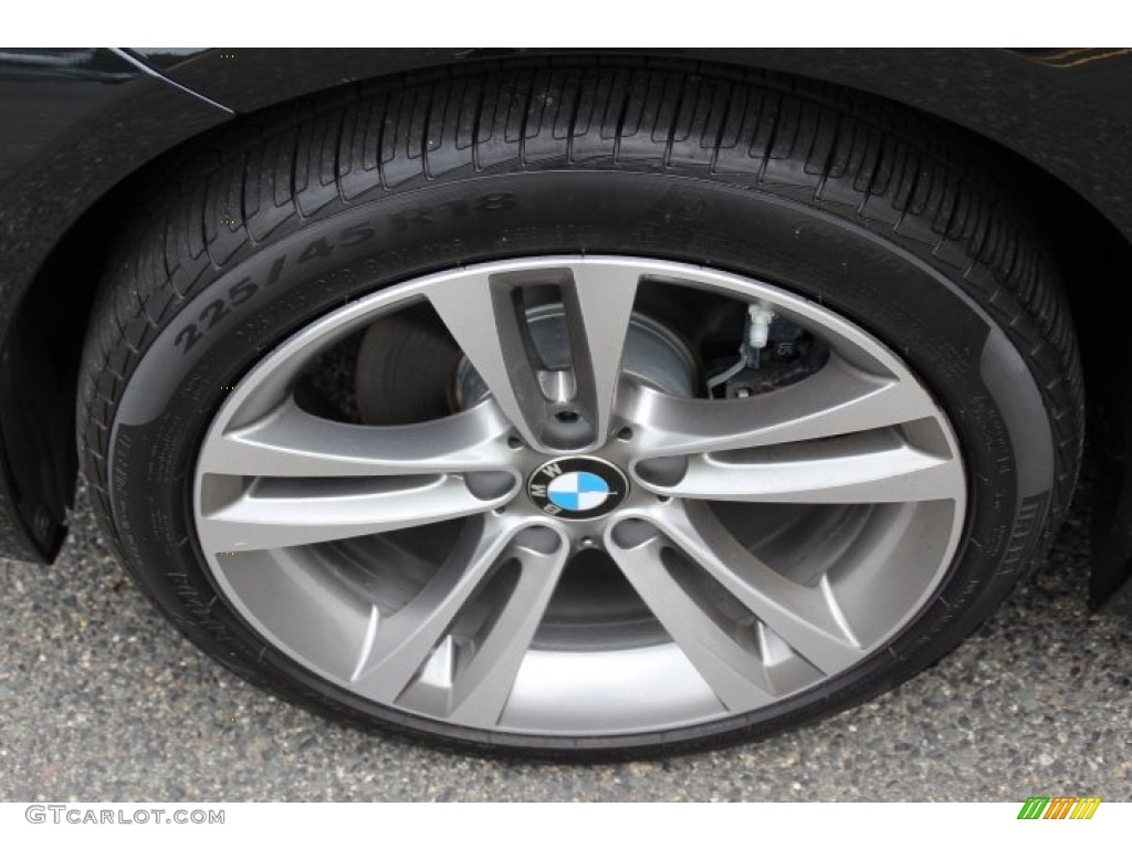 2014 3 Series 328i xDrive Sedan - Black Sapphire Metallic / Black photo #32