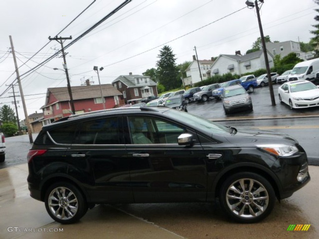 2014 Escape SE 2.0L EcoBoost 4WD - Tuxedo Black / Medium Light Stone photo #4