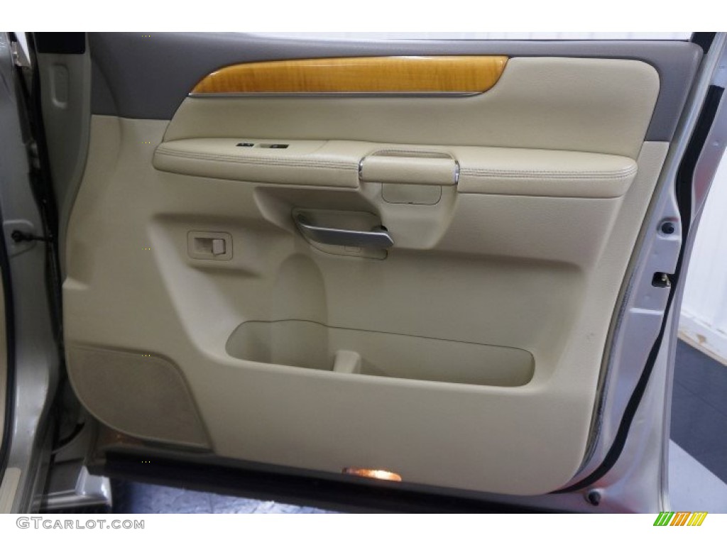 2008 Infiniti QX 56 4WD Door Panel Photos