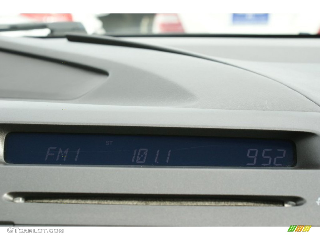 2006 Civic LX Coupe - Galaxy Gray Metallic / Ivory photo #27