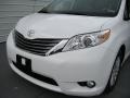 2014 Super White Toyota Sienna XLE  photo #10