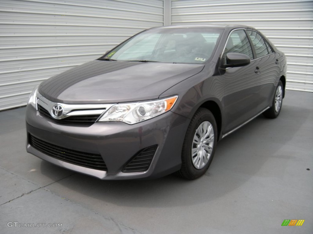 2014 Camry LE - Magnetic Gray Metallic / Ash photo #7