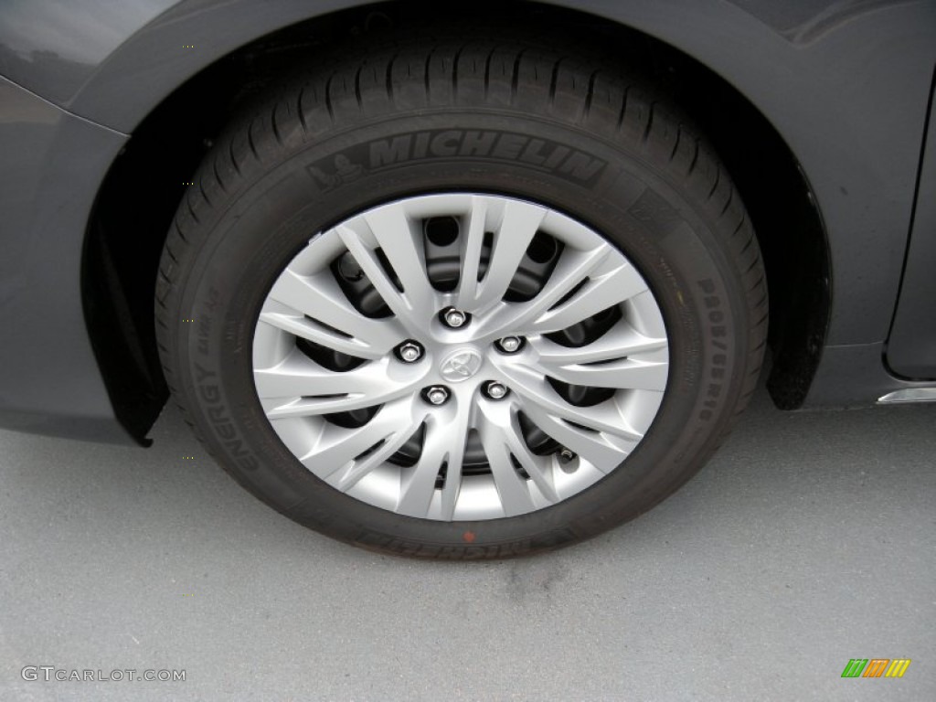 2014 Camry LE - Magnetic Gray Metallic / Ash photo #11
