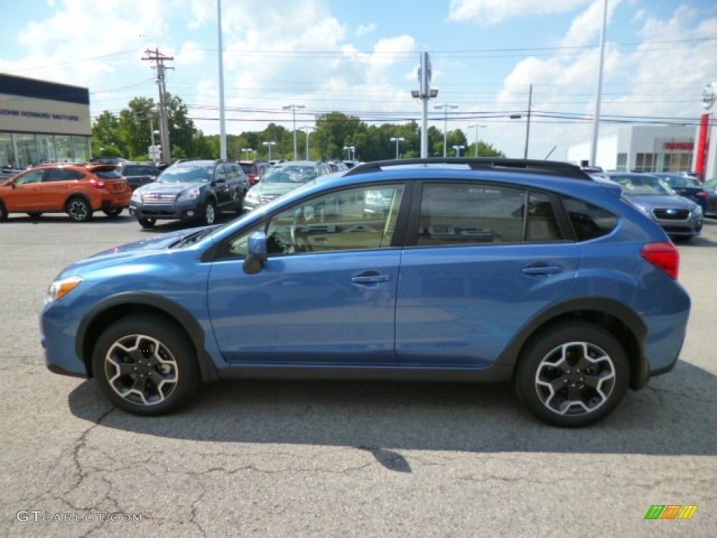 2014 XV Crosstrek 2.0i Premium - Quartz Blue Pearl / Ivory photo #4