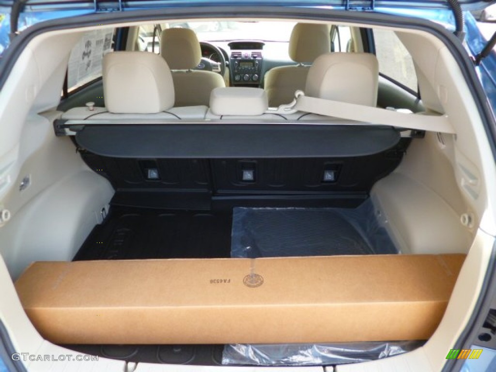 2014 XV Crosstrek 2.0i Premium - Quartz Blue Pearl / Ivory photo #13