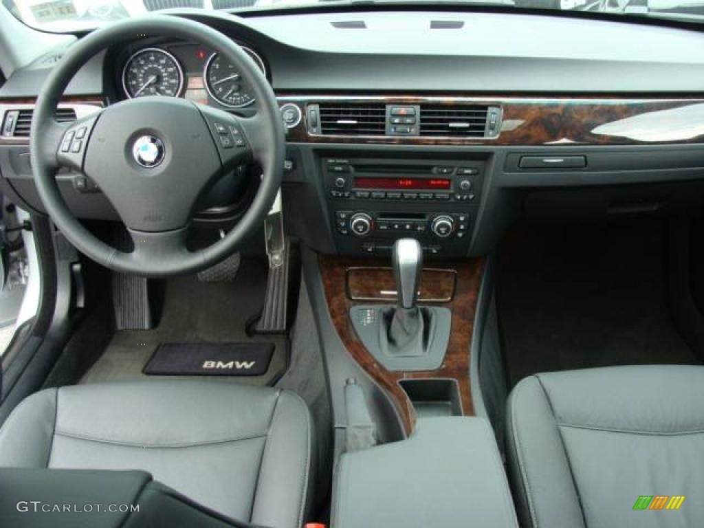 2009 3 Series 328xi Sedan - Titanium Silver Metallic / Grey Dakota Leather photo #12