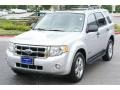 Silver Metallic - Escape XLT V6 Photo No. 2