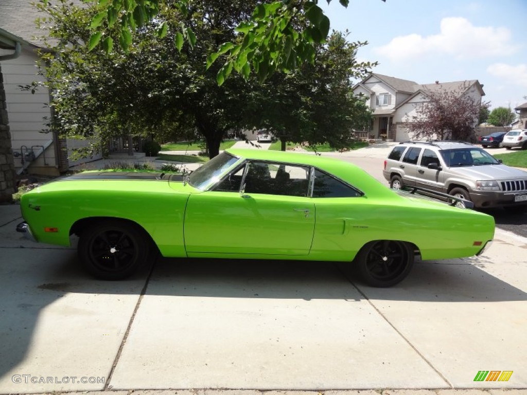 Limelight Green 1970 Plymouth Road Runner Coupe Exterior Photo #95428655