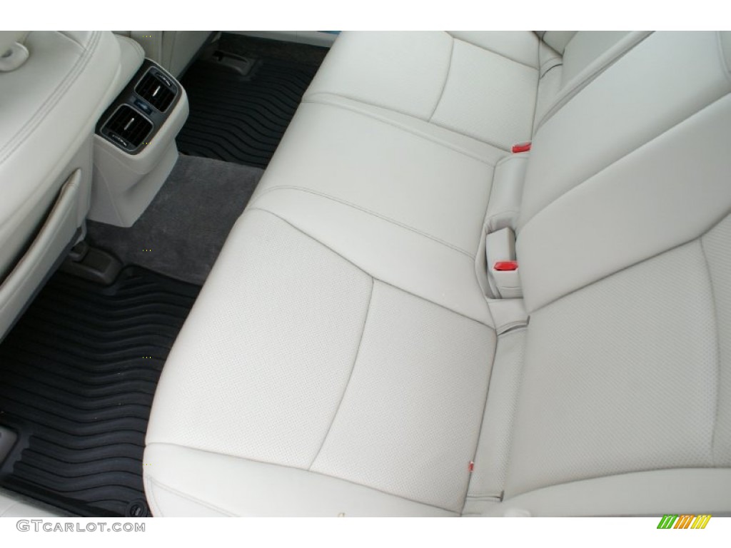 2014 RLX Technology Package - Gilded Pewter Metallic / Seacoast photo #16