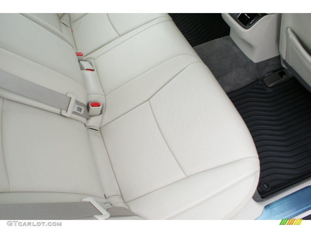 2014 RLX Technology Package - Gilded Pewter Metallic / Seacoast photo #19